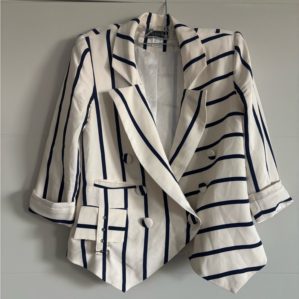 VENUS Navy and Cream Striped Blazer